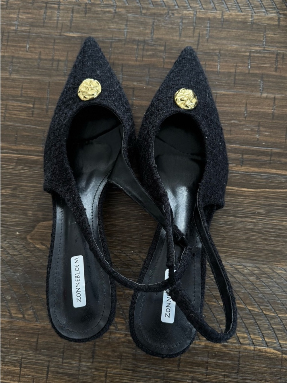 Zonnebloem Black Pointed Slingback Flats with Gold Button Accent